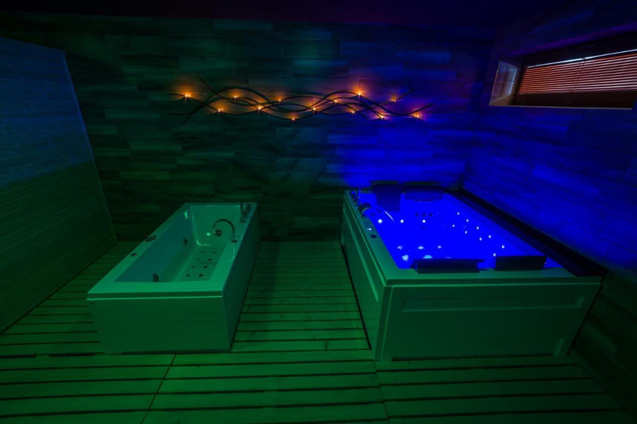 Ranch Jestrebice Hotel Hermanicky Kültér fotó