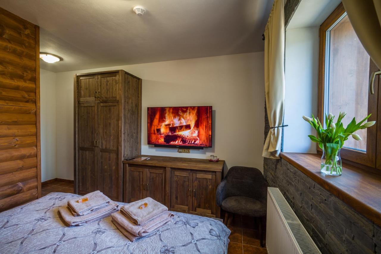 Ranch Jestrebice Hotel Hermanicky Kültér fotó