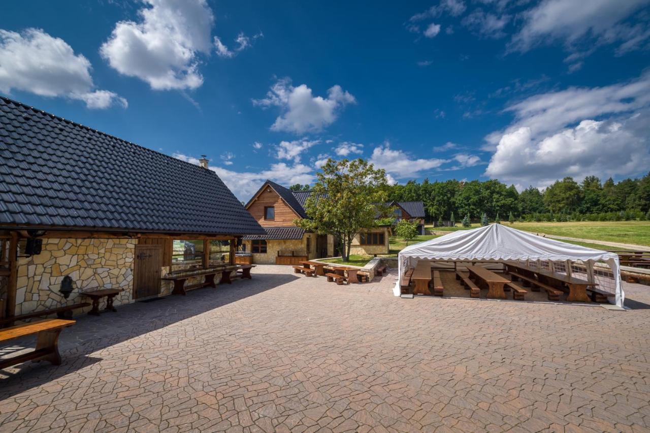 Ranch Jestrebice Hotel Hermanicky Kültér fotó