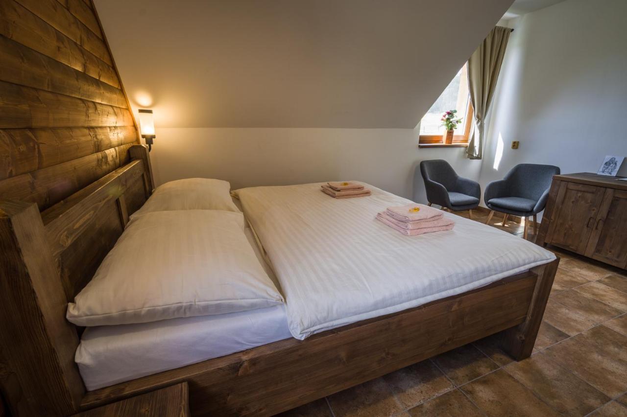 Ranch Jestrebice Hotel Hermanicky Kültér fotó